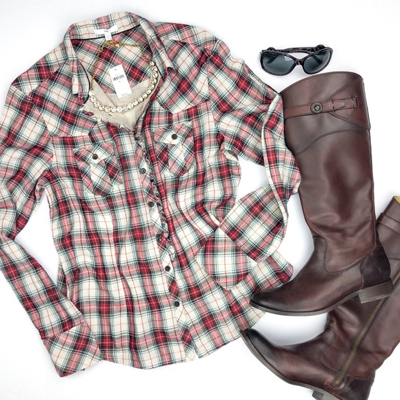 GAP Tops - GAP Gauzy Lightweight Plaid Button Down Shirt